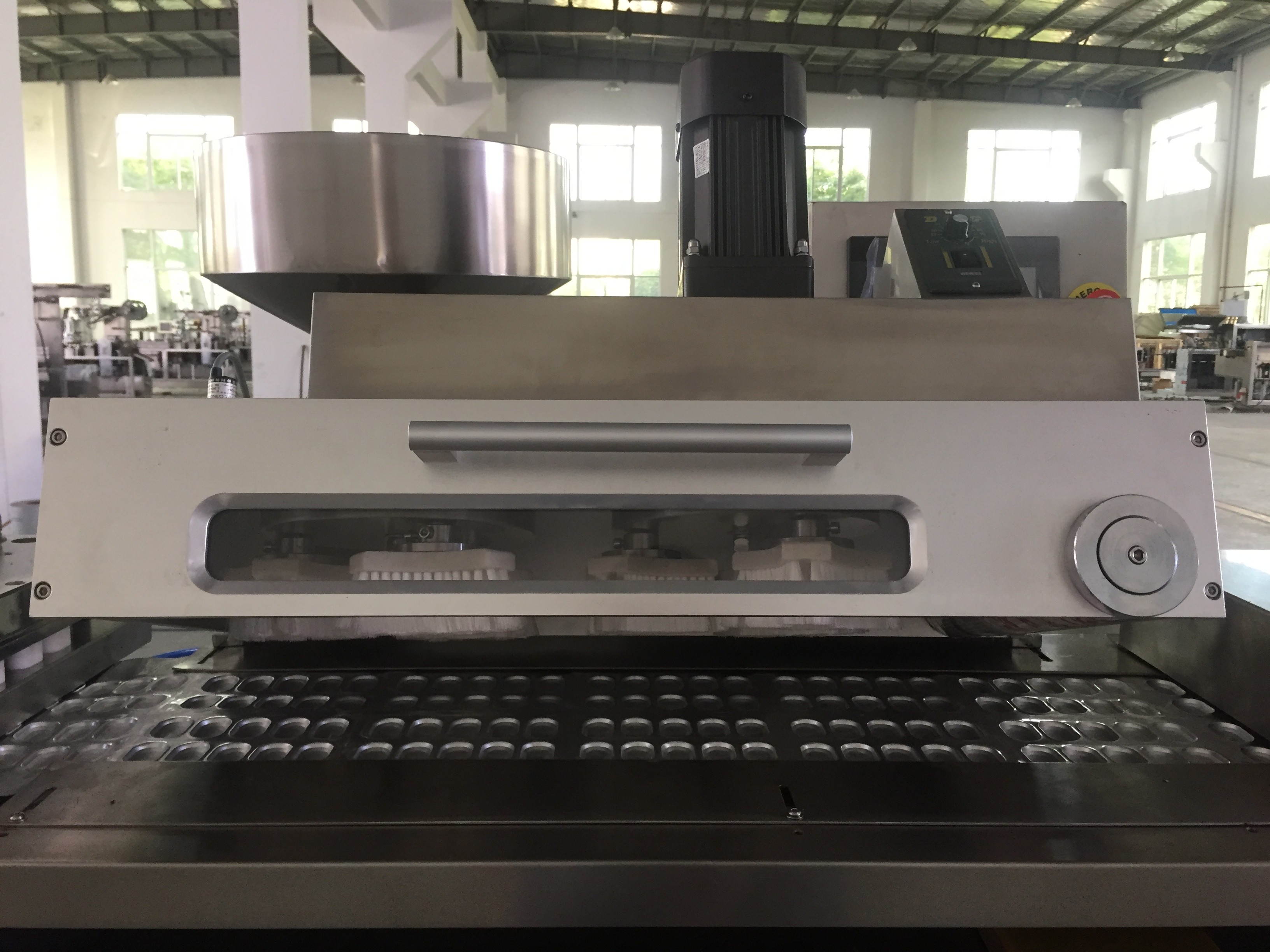 Three Phase Automatic Blister Packing Machine For Small Batches Product Of Lab