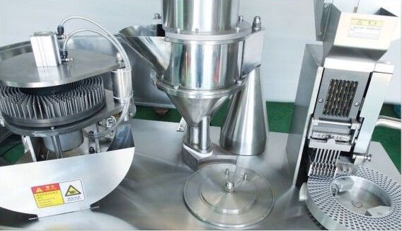 Semi Automatic Capsule Filling Machine For Animal Drug , 8000-12500 Capsules / H