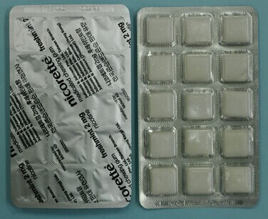 Chewing Gum Plastic Blister Pack Sealing Machine 45 Cutting / Min